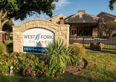 12 Oaks Senior Living Acquires Independent Living Community in Irving, Texas